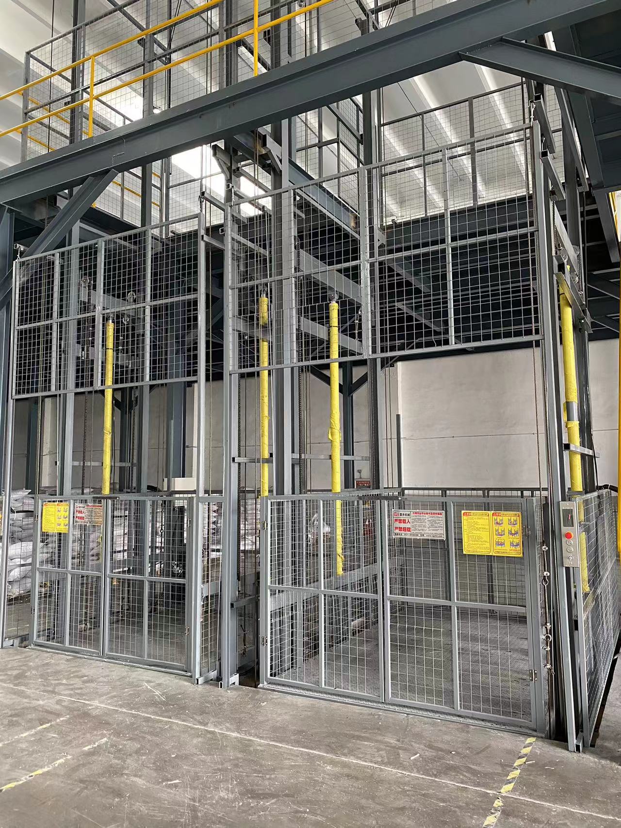 导（dǎo）轨式升降货梯